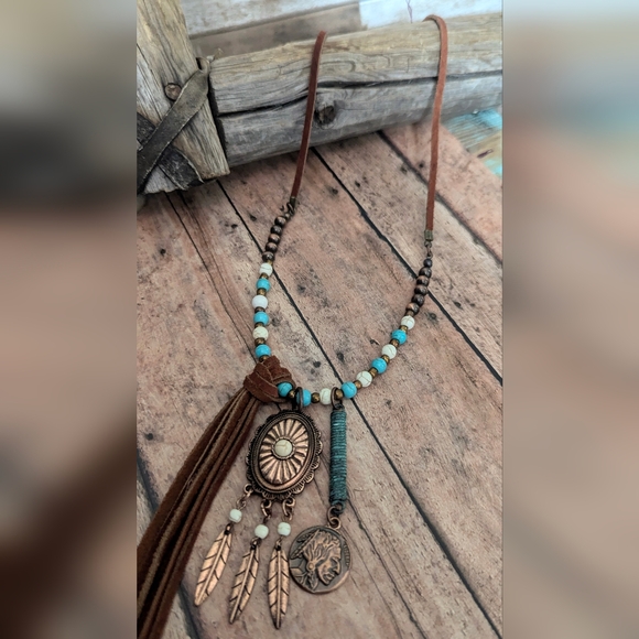 New Original Design Boho Western Brown Suede Cord With Beads & Charms Necklace - Picture 4 of 6